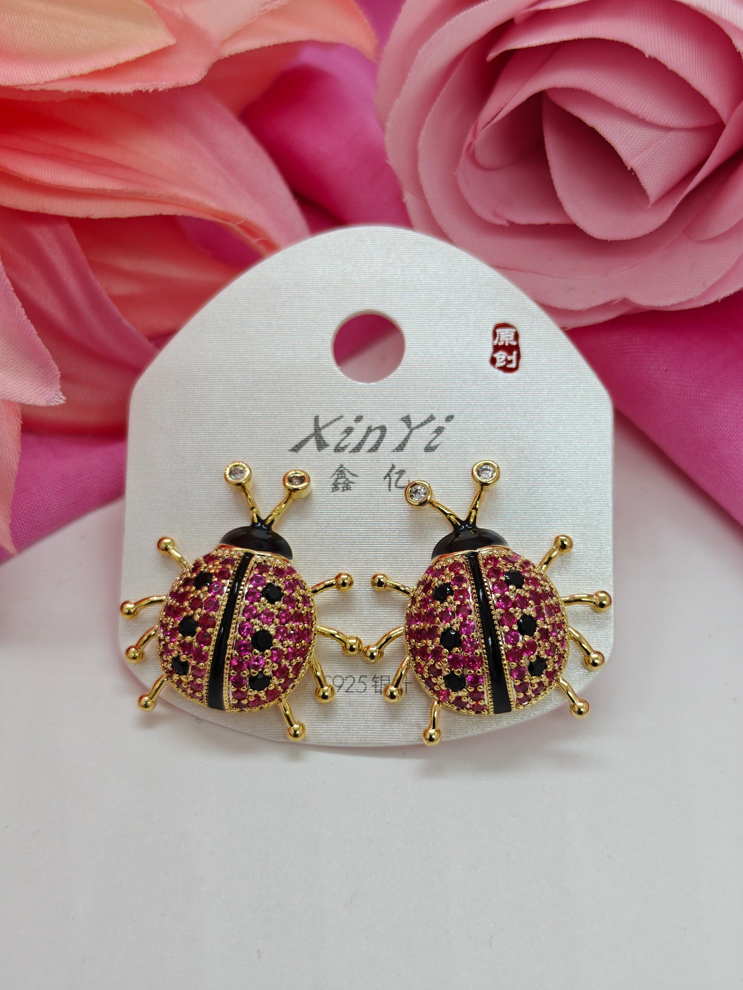 Quirky Earrings - Lady Bug #QNE-043
