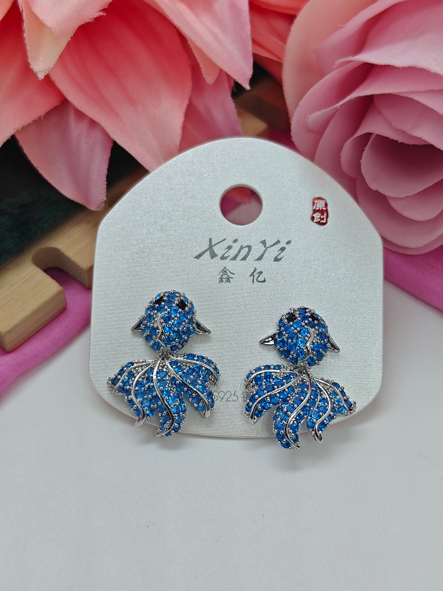 Quirky Earrings - Love Fish - #QNE-230