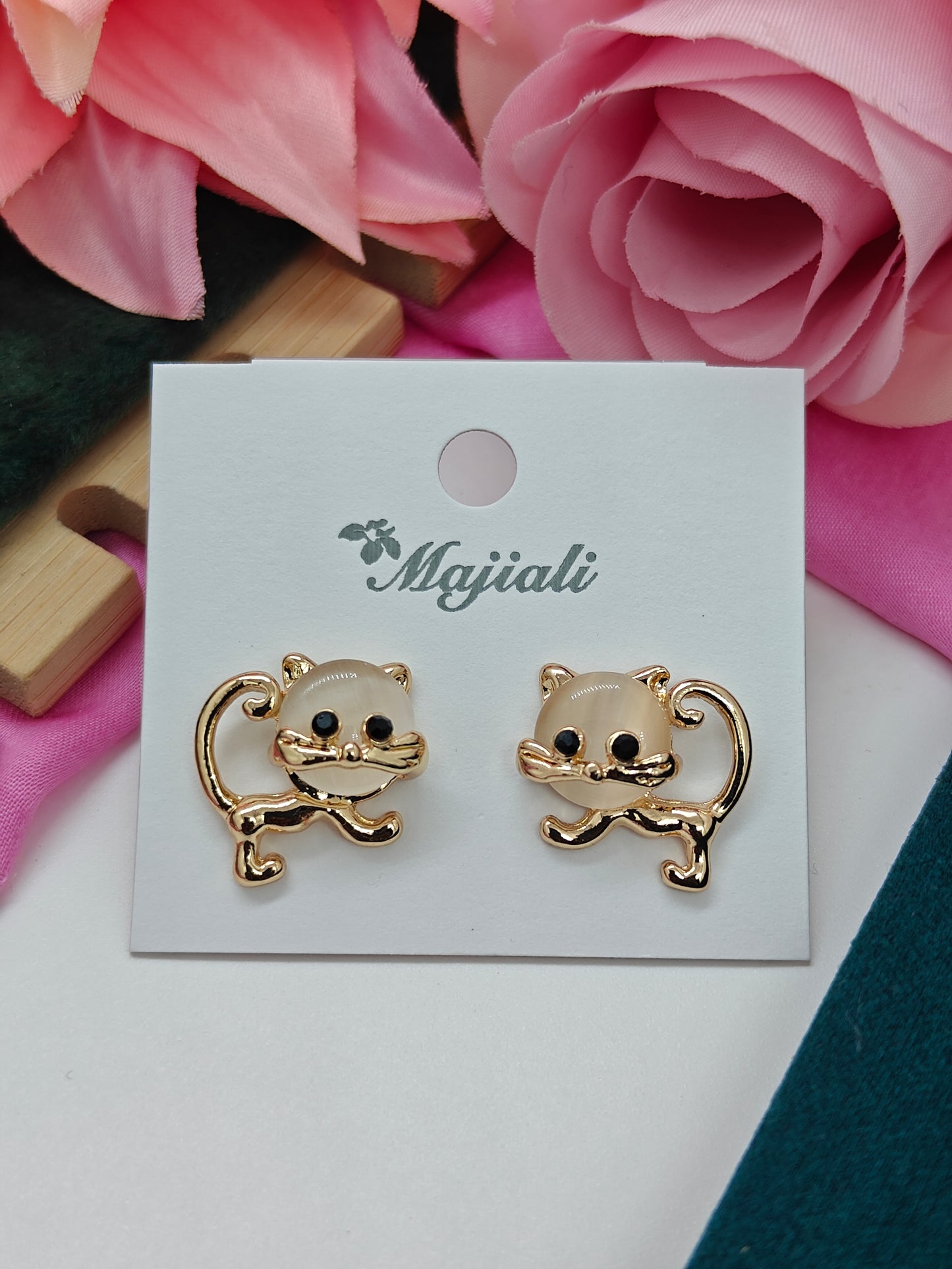 Quirky Earrings - Mewoo - #QNE-246