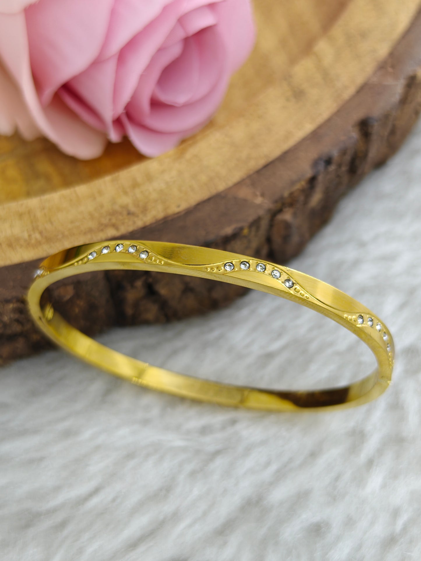 Anti Tarnish Bracelets #B401