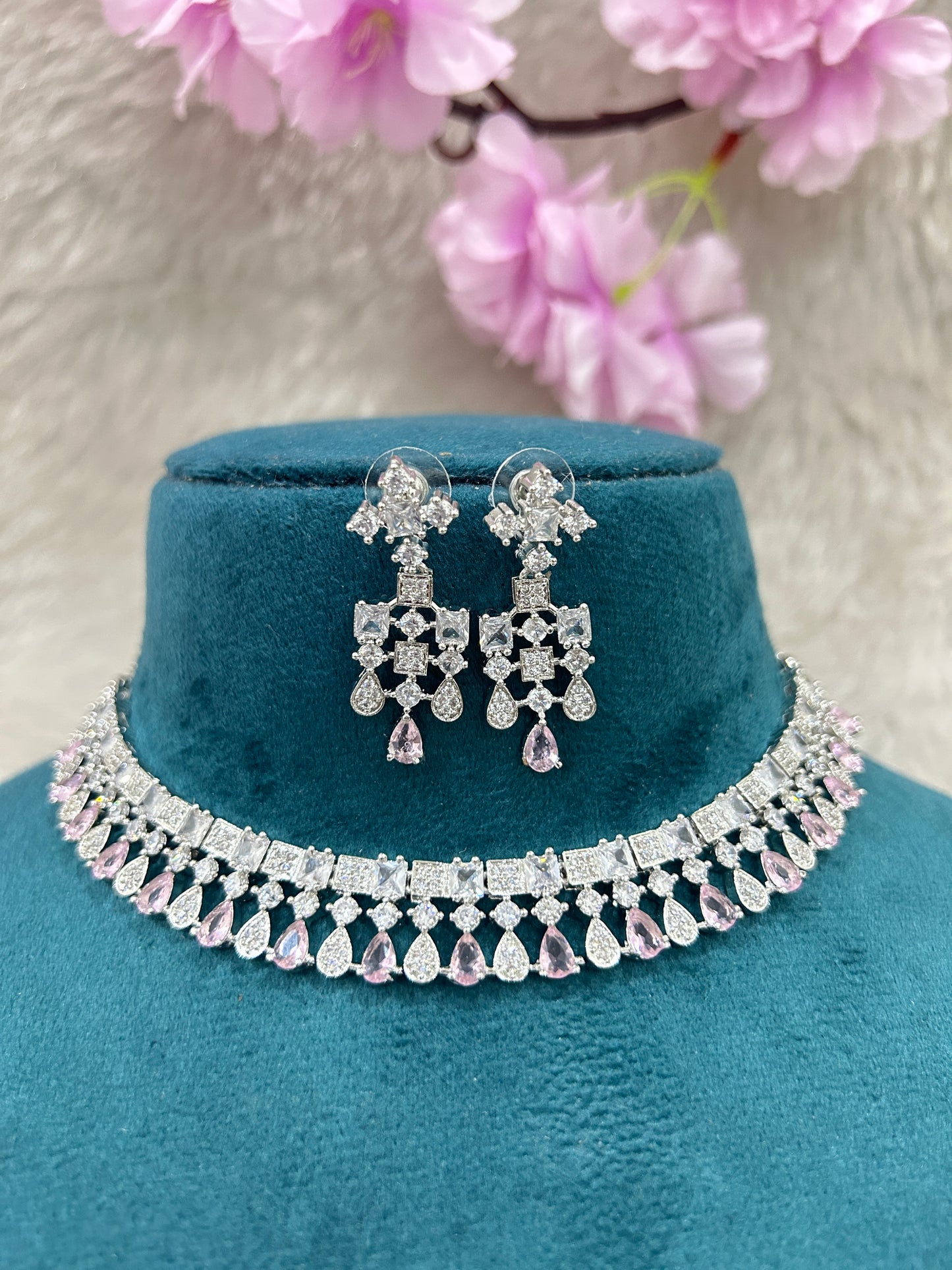 AD Choker Set #AD004 (Diamond Pink)