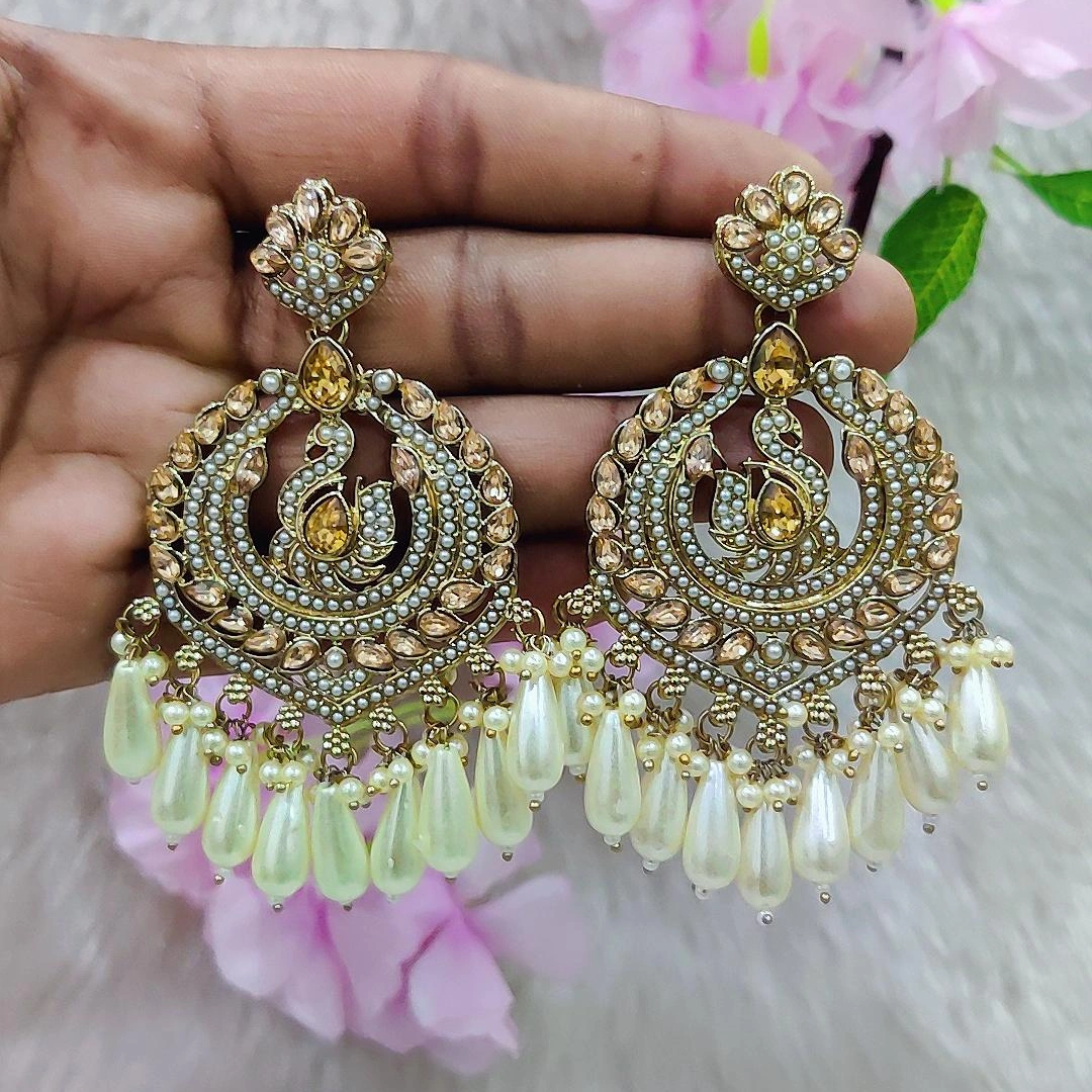 Earrings #E018