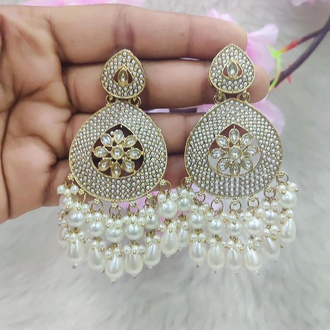Earrings #E008 (Rani Pink | White)