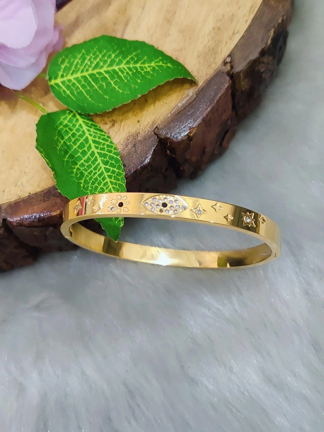 Anti Tarnish Bracelets #B102