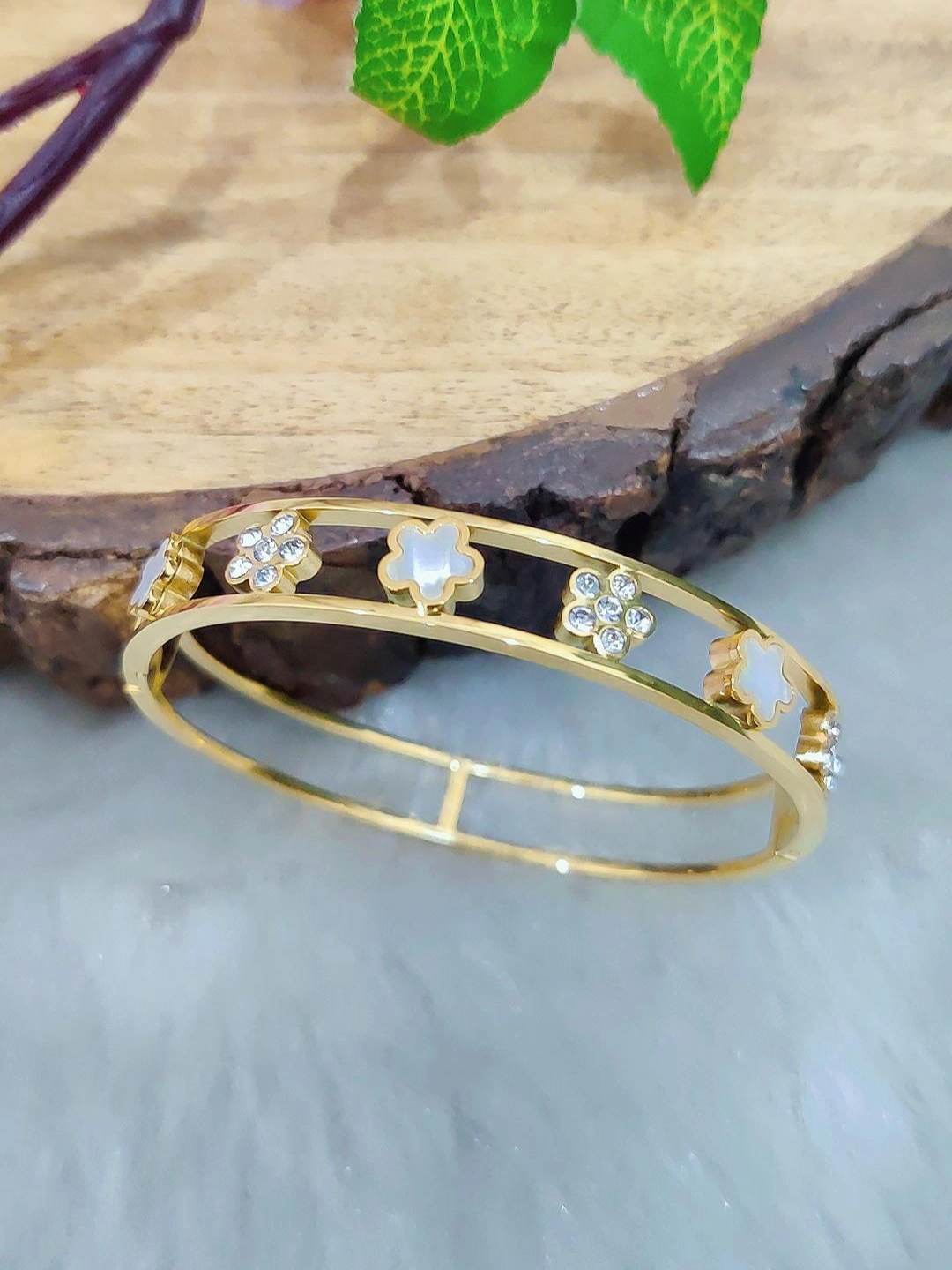 Anti Tarnish Bracelets #B126