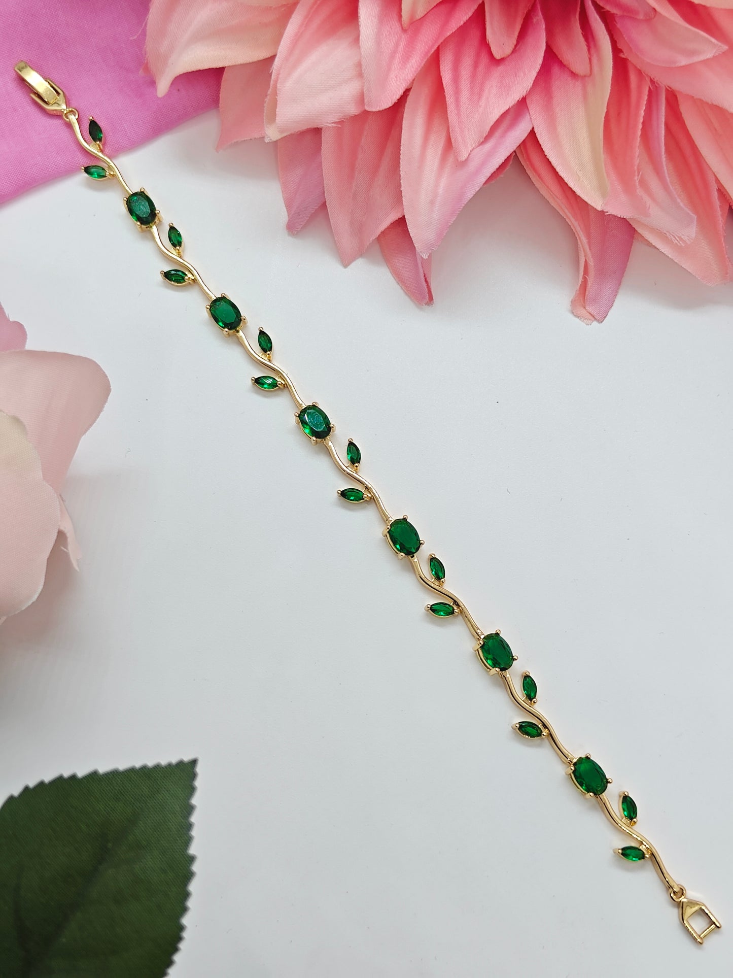 Anti Tarnish Tulip Bracelets #B376