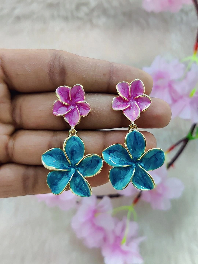 𝐅𝐚𝐬𝐡𝐢𝐨𝐧 𝐄𝐚𝐫𝐫𝐢𝐧𝐠𝐬 𝐔𝐧𝐝𝐞𝐫 ₹200