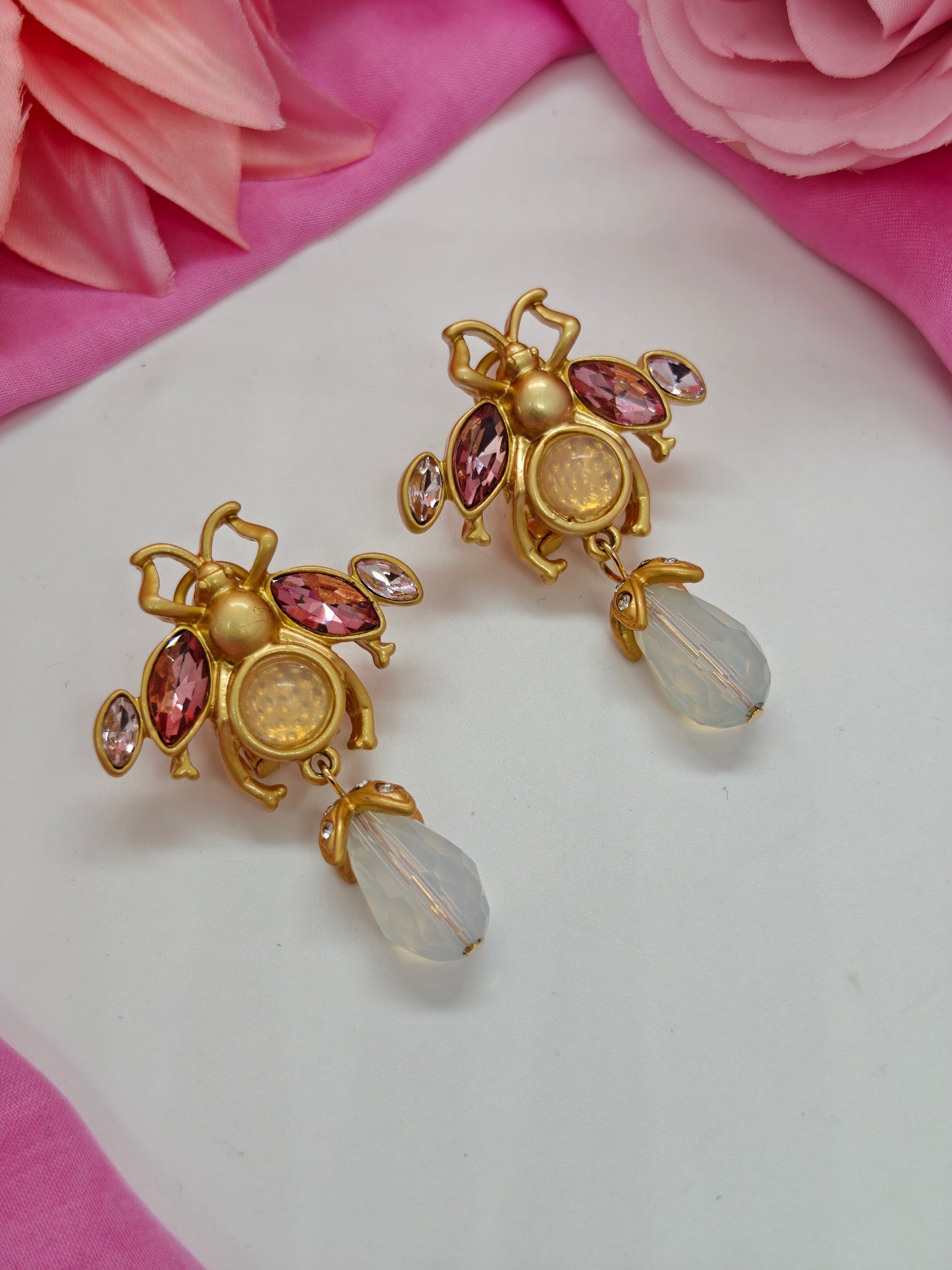 Quirky Queen Bee Earrings- #QNE-139