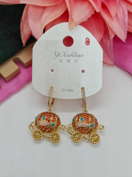 Quirky Earrings - Princes Carriage - #QNE-214
