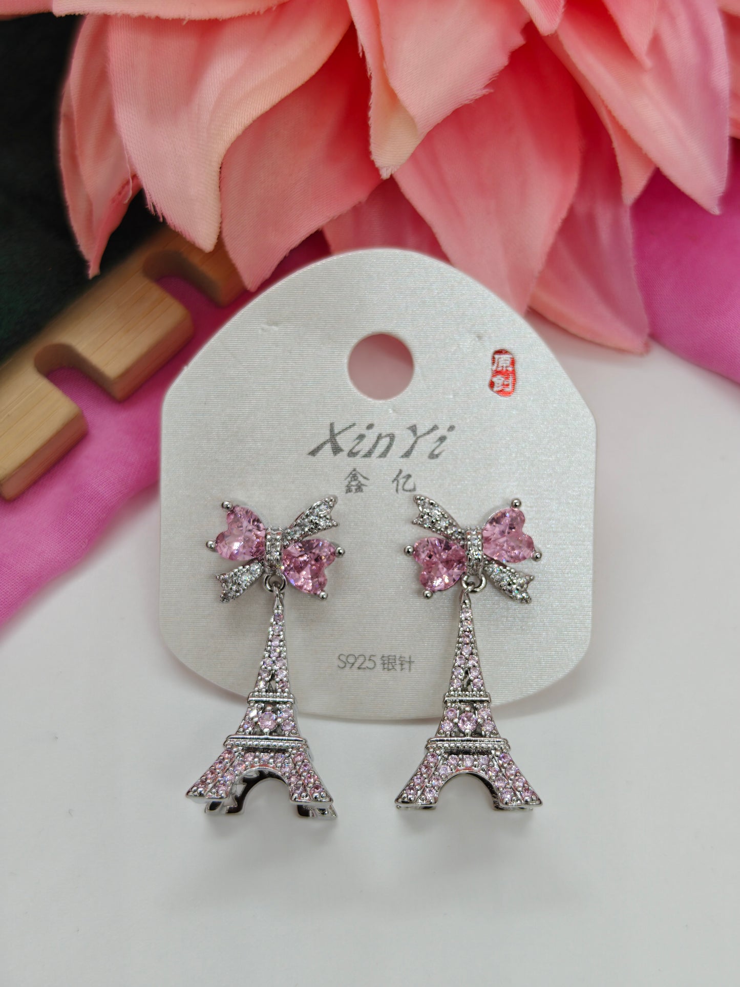 Quirky Earrings - Eiffel Tower - #QNE-218